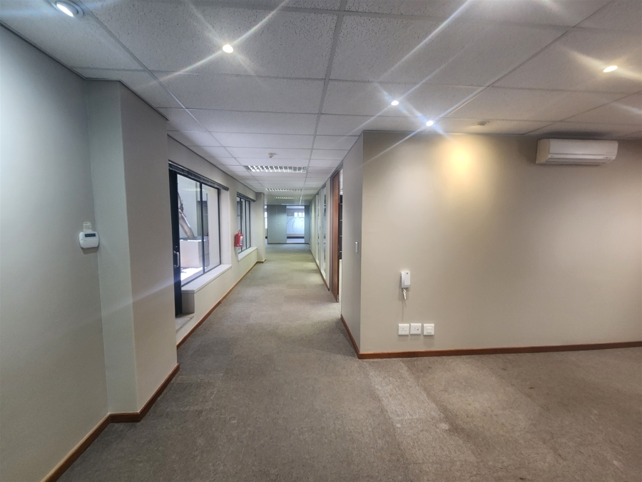 To Let Commercial Property for Rent in Wierda Valley Gauteng