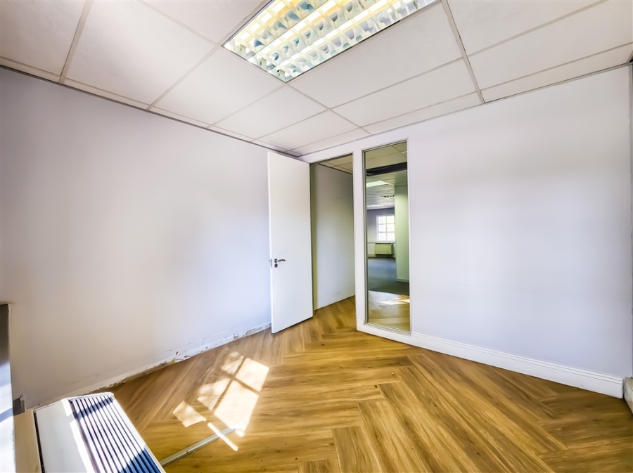 To Let Commercial Property for Rent in Fourways Gauteng