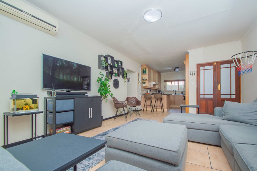 3 Bedroom Property for Sale in Chancliff Ridge Gauteng