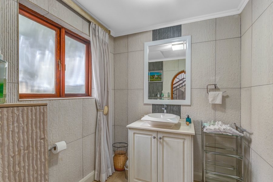 4 Bedroom Property for Sale in Kyalami Estates Gauteng