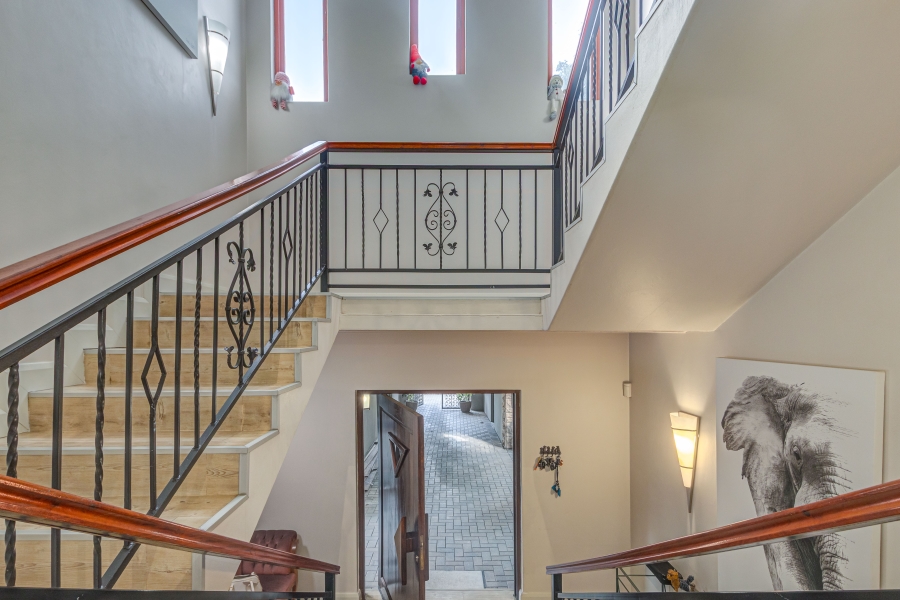 4 Bedroom Property for Sale in Kyalami Estates Gauteng