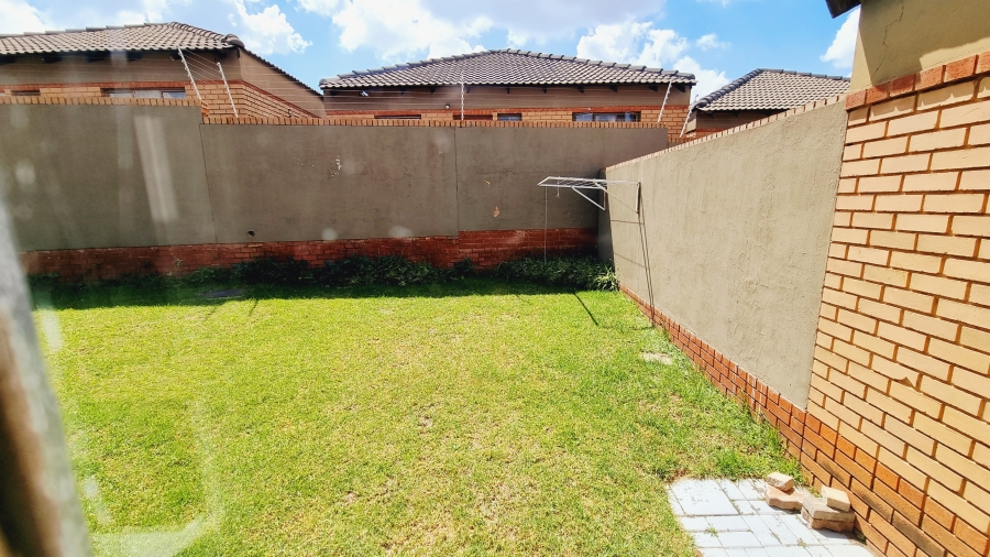 3 Bedroom Property for Sale in Halfway Gardens Gauteng