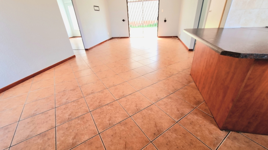 3 Bedroom Property for Sale in Halfway Gardens Gauteng