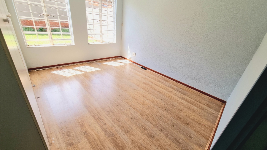 3 Bedroom Property for Sale in Halfway Gardens Gauteng