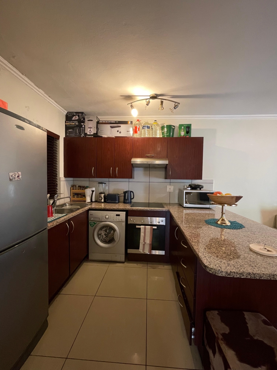 To Let 2 Bedroom Property for Rent in North Riding Gauteng