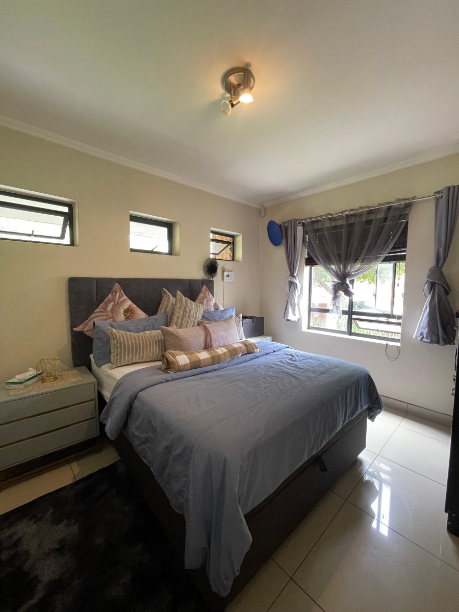 To Let 2 Bedroom Property for Rent in North Riding Gauteng
