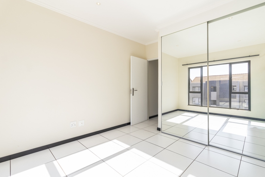 To Let 2 Bedroom Property for Rent in Lonehill Gauteng