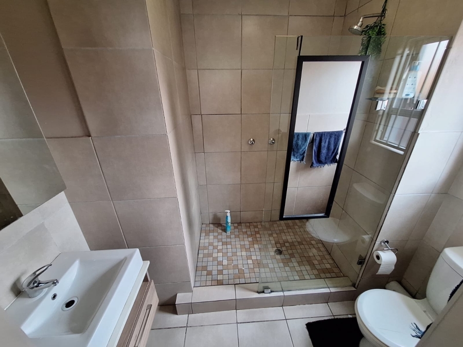 2 Bedroom Property for Sale in Montana Park Gauteng