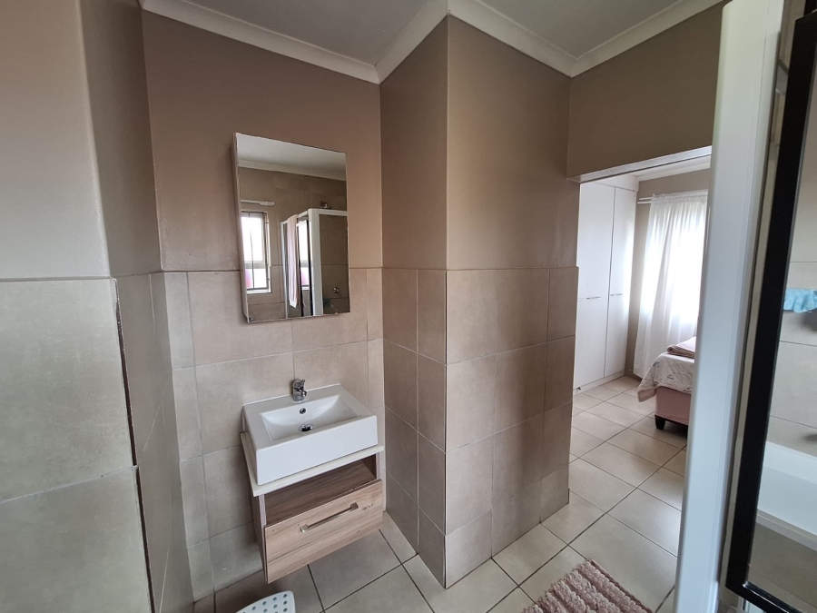 2 Bedroom Property for Sale in Montana Park Gauteng