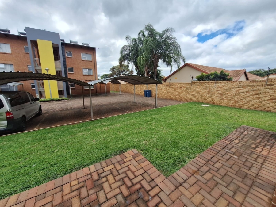 2 Bedroom Property for Sale in Montana Park Gauteng