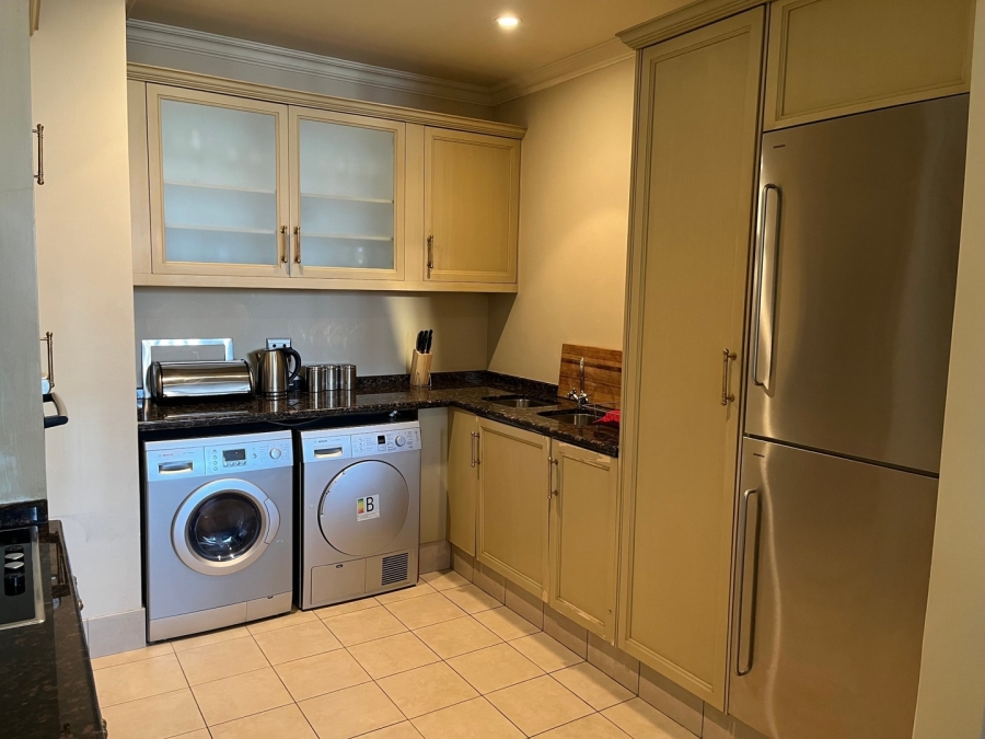 To Let 1 Bedroom Property for Rent in Sandown Gauteng