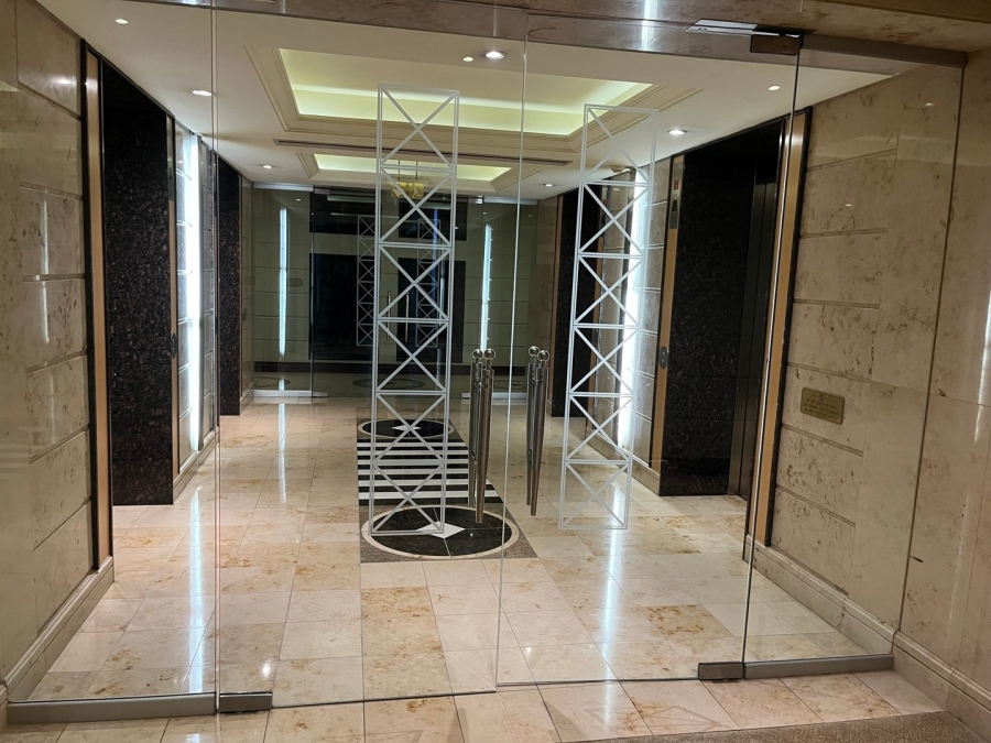 To Let 1 Bedroom Property for Rent in Sandown Gauteng
