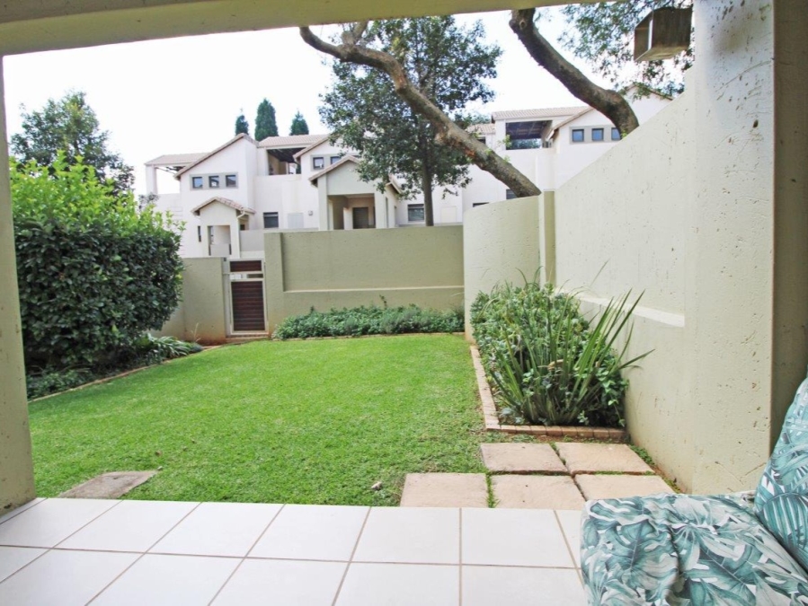 To Let 1 Bedroom Property for Rent in Bryanston Gauteng