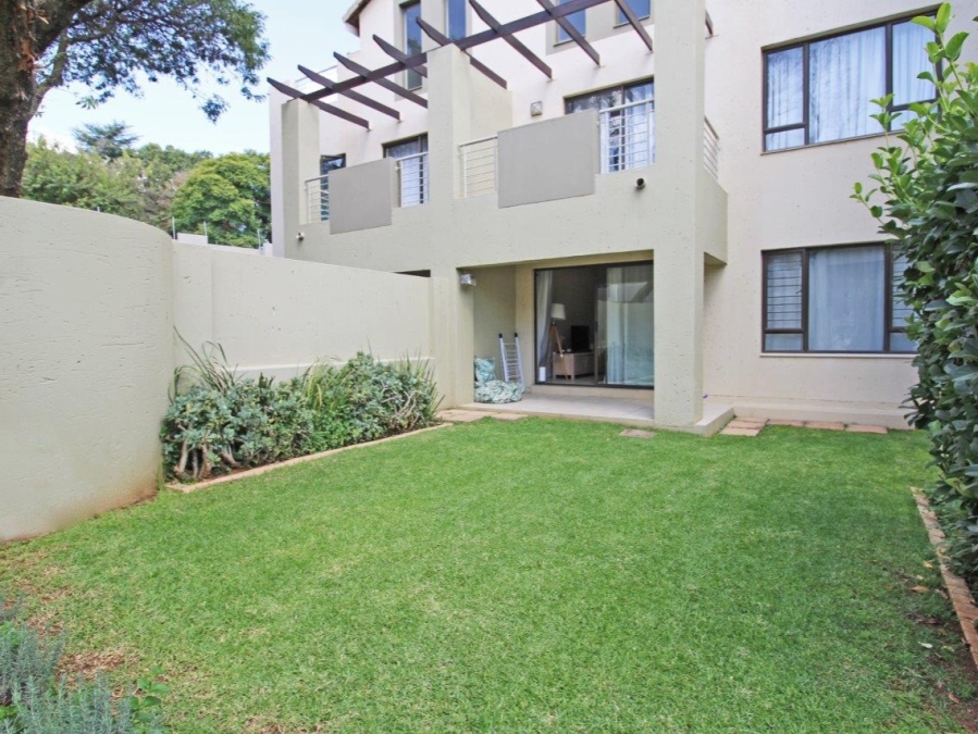 To Let 1 Bedroom Property for Rent in Bryanston Gauteng