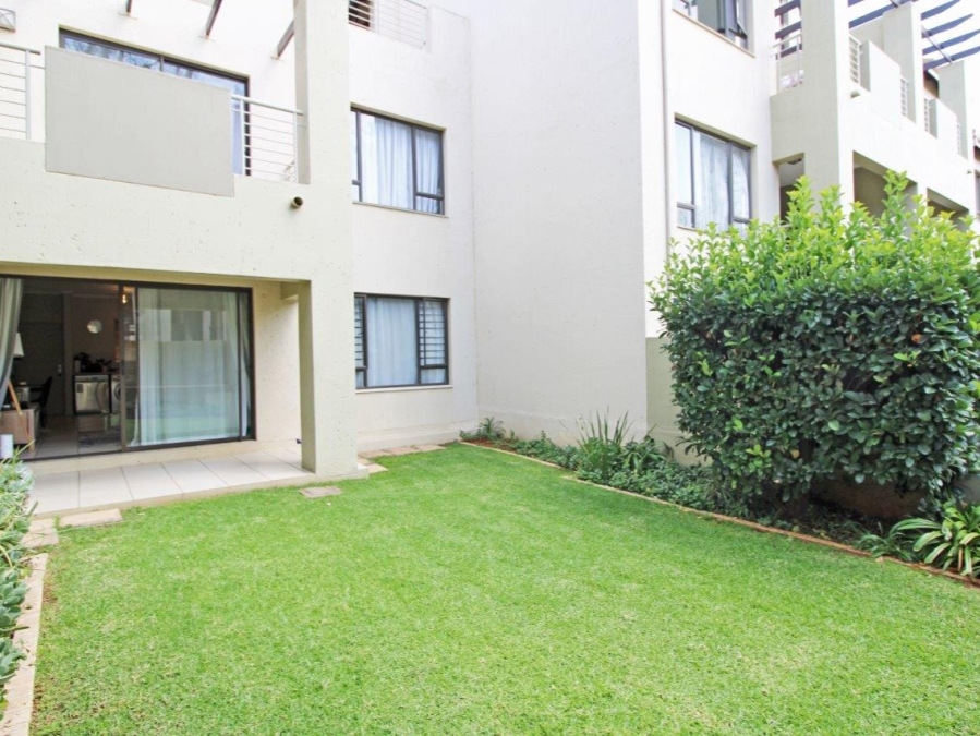 To Let 1 Bedroom Property for Rent in Bryanston Gauteng