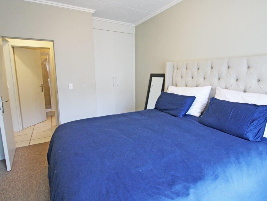 To Let 1 Bedroom Property for Rent in Bryanston Gauteng