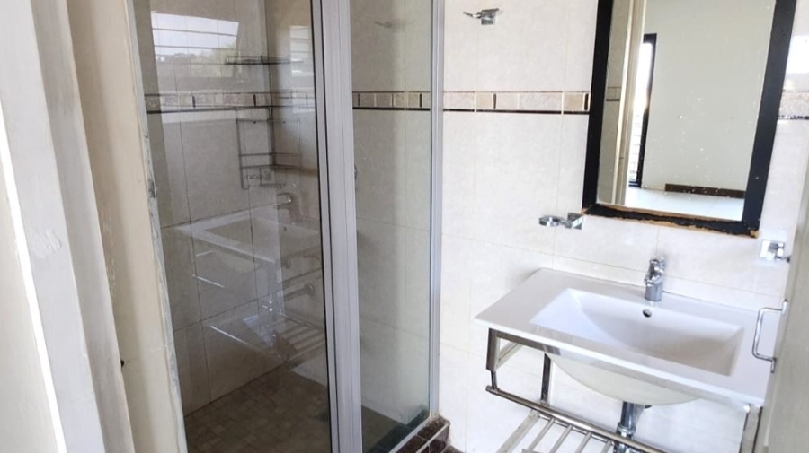 12 Bedroom Property for Sale in Winchester Hills Gauteng