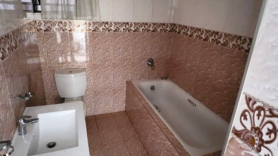 12 Bedroom Property for Sale in Winchester Hills Gauteng