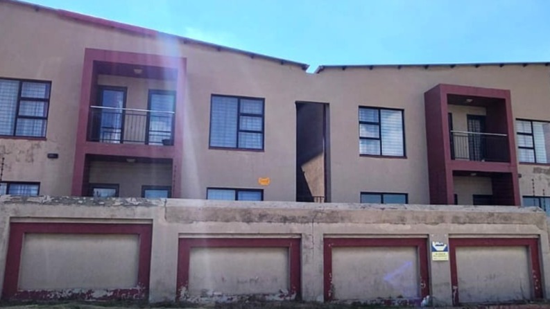 12 Bedroom Property for Sale in Winchester Hills Gauteng