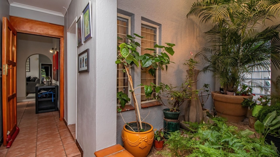 4 Bedroom Property for Sale in Farrarmere Gauteng