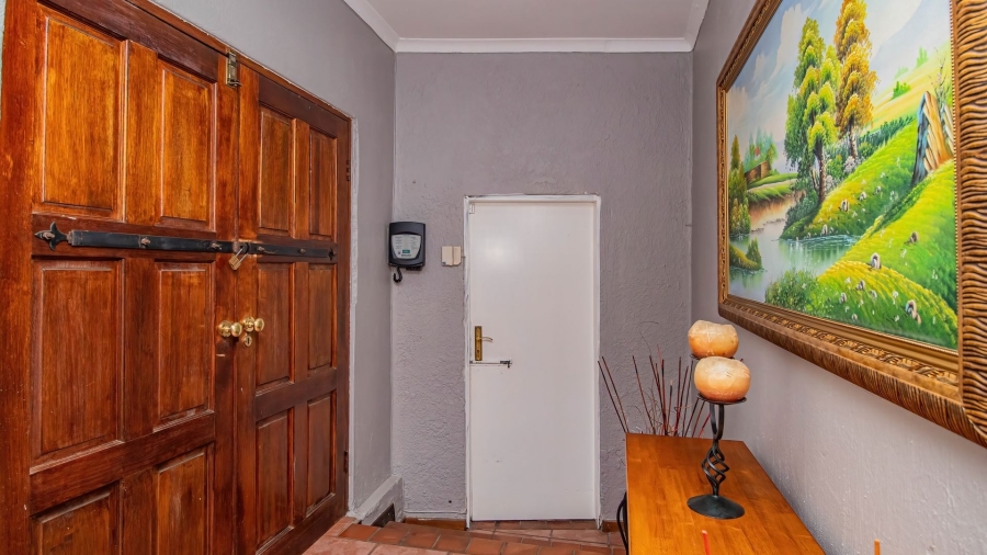 4 Bedroom Property for Sale in Farrarmere Gauteng