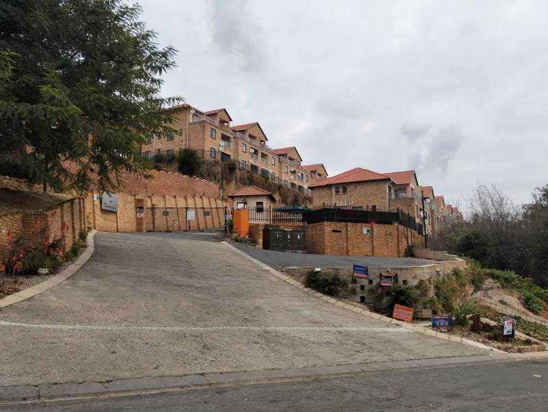 2 Bedroom Property for Sale in Winchester Hills Gauteng