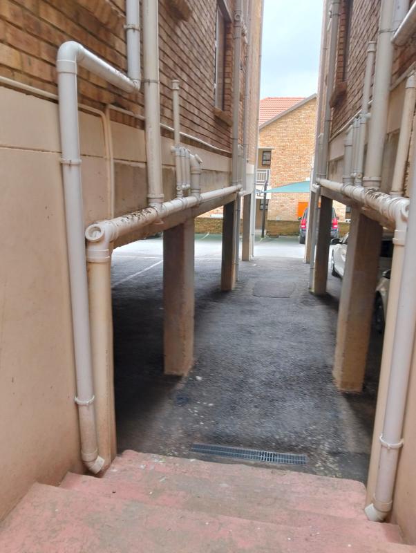 2 Bedroom Property for Sale in Winchester Hills Gauteng