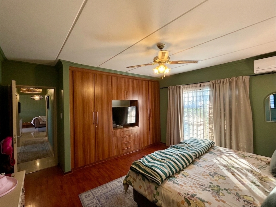 3 Bedroom Property for Sale in Barbeque Downs Gauteng
