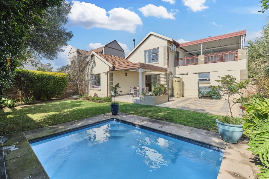3 Bedroom Property for Sale in Barbeque Downs Gauteng