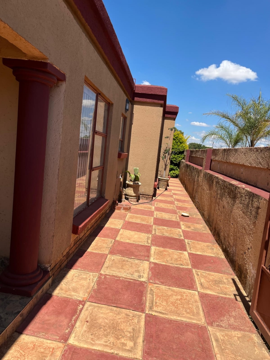 3 Bedroom Property for Sale in Soshanguve X Gauteng