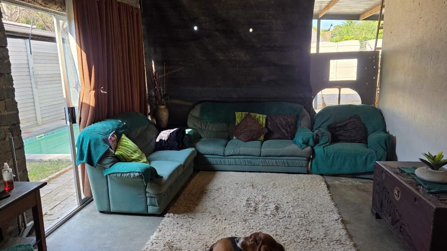 1 Bedroom Property for Sale in Eloffsdal Gauteng