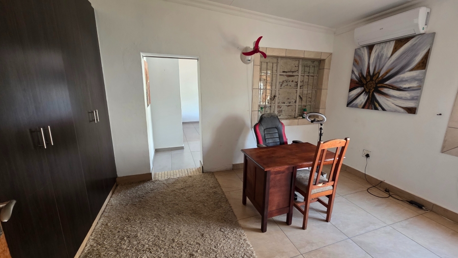 1 Bedroom Property for Sale in Eloffsdal Gauteng