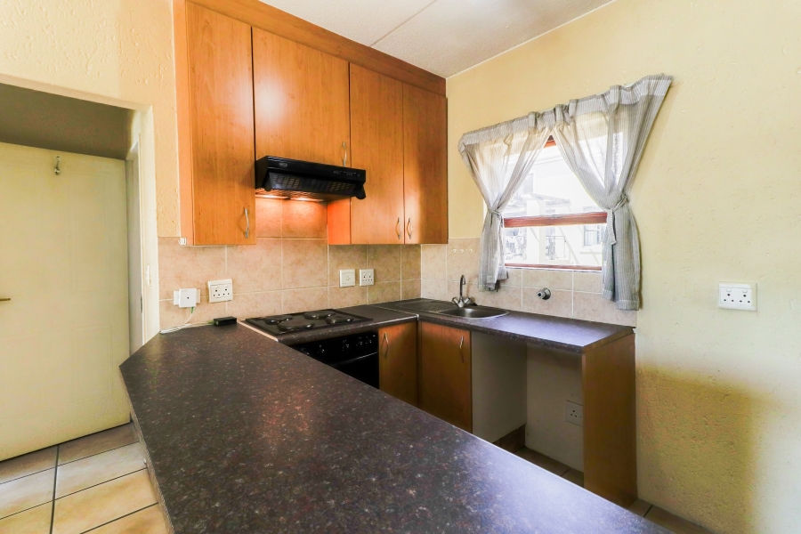To Let 1 Bedroom Property for Rent in Sunninghill Gauteng