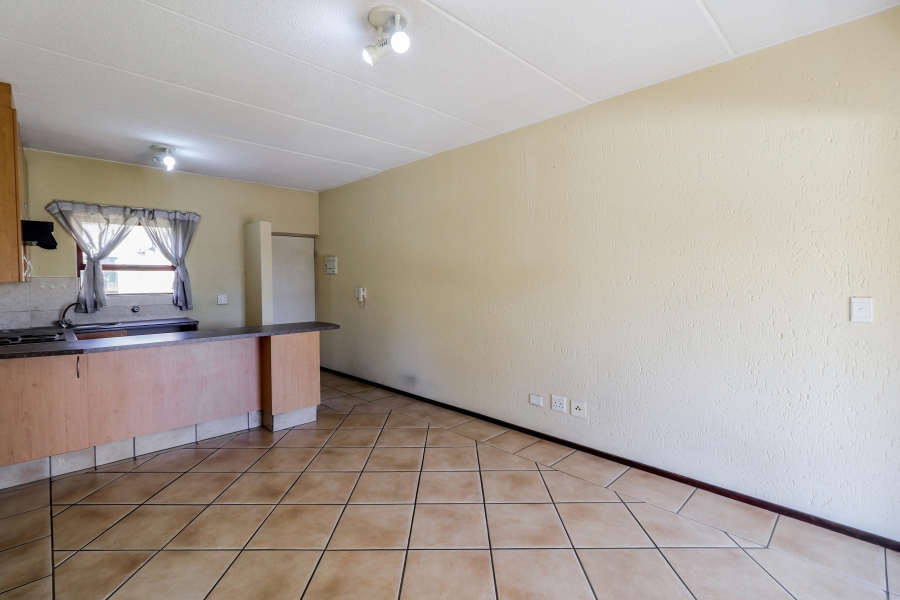 To Let 1 Bedroom Property for Rent in Sunninghill Gauteng