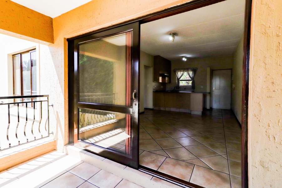 To Let 1 Bedroom Property for Rent in Sunninghill Gauteng