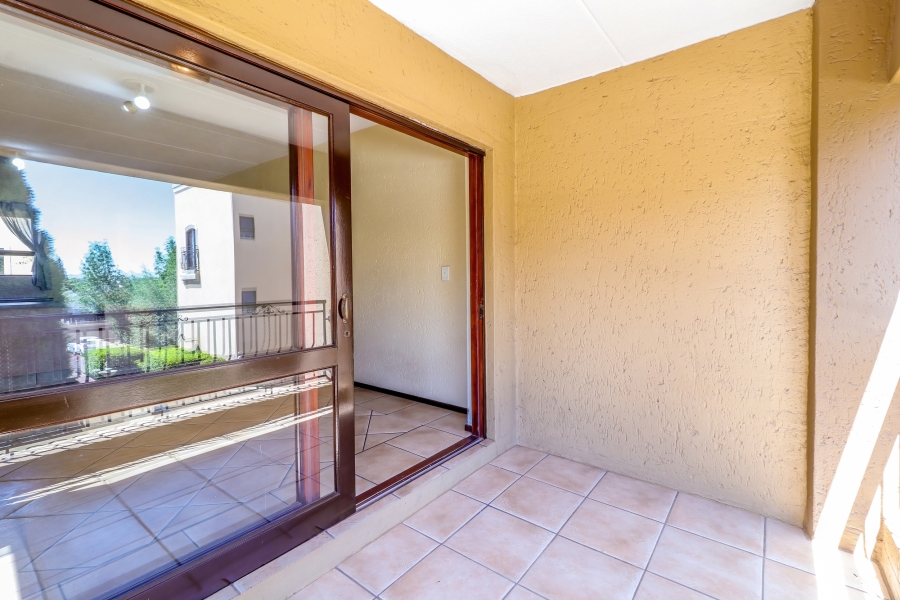 To Let 1 Bedroom Property for Rent in Sunninghill Gauteng