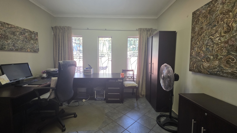 6 Bedroom Property for Sale in Lynnwood Ridge Gauteng