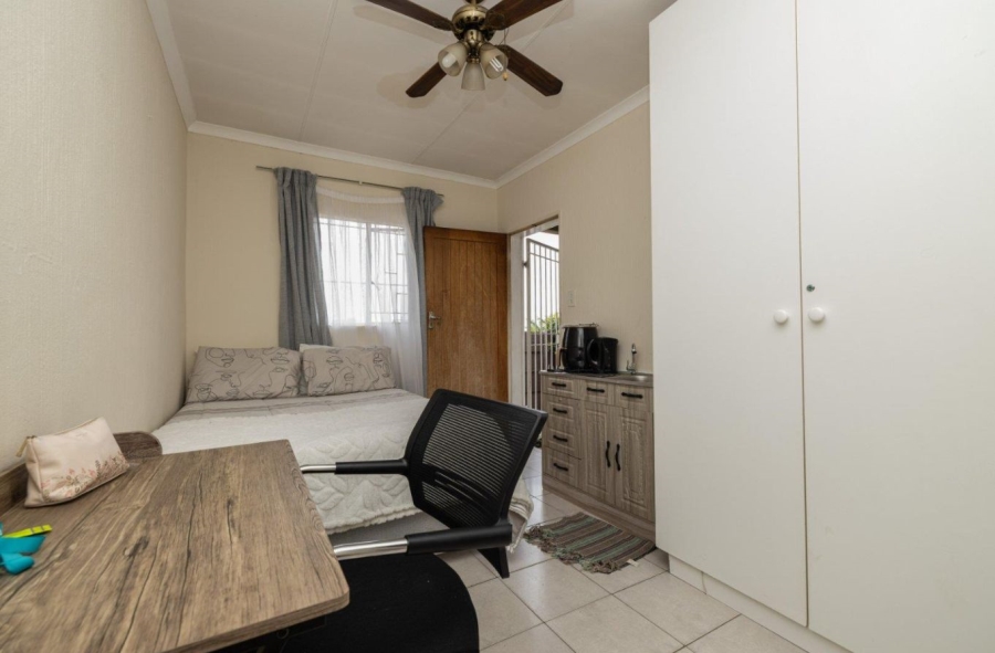 4 Bedroom Property for Sale in Halfway Gardens Gauteng