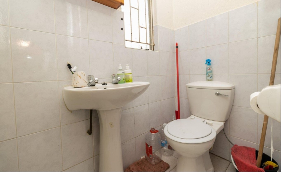 4 Bedroom Property for Sale in Halfway Gardens Gauteng