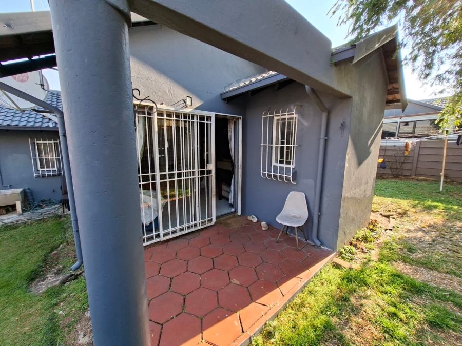 4 Bedroom Property for Sale in Halfway Gardens Gauteng