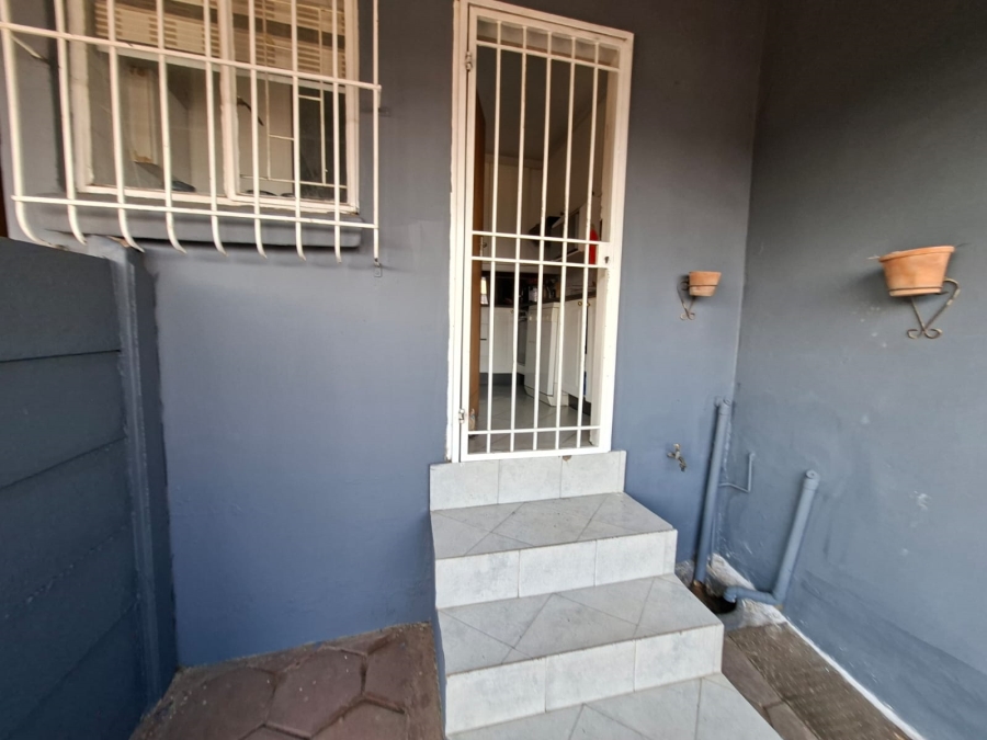 4 Bedroom Property for Sale in Halfway Gardens Gauteng