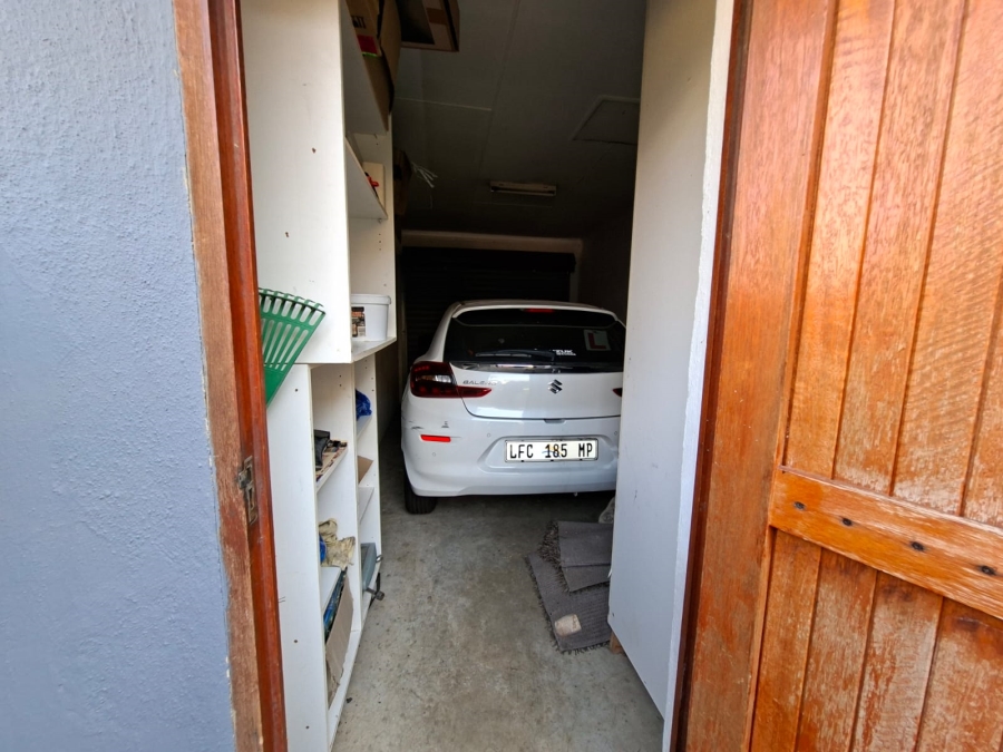 4 Bedroom Property for Sale in Halfway Gardens Gauteng