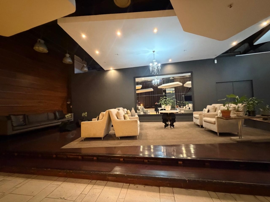 To Let 1 Bedroom Property for Rent in Marshalltown Gauteng