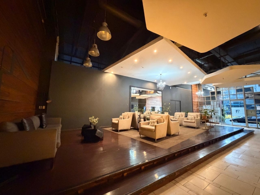 To Let 1 Bedroom Property for Rent in Marshalltown Gauteng