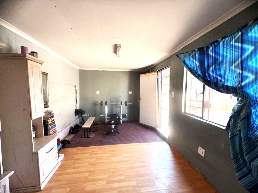 2 Bedroom Property for Sale in Vosloorus Gauteng
