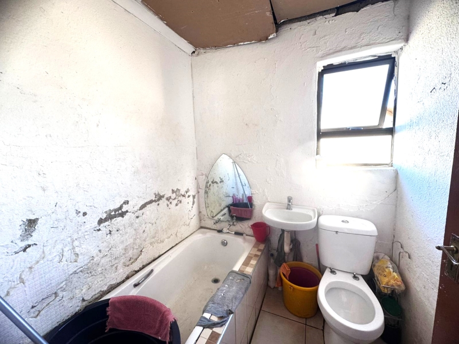 2 Bedroom Property for Sale in Vosloorus Gauteng