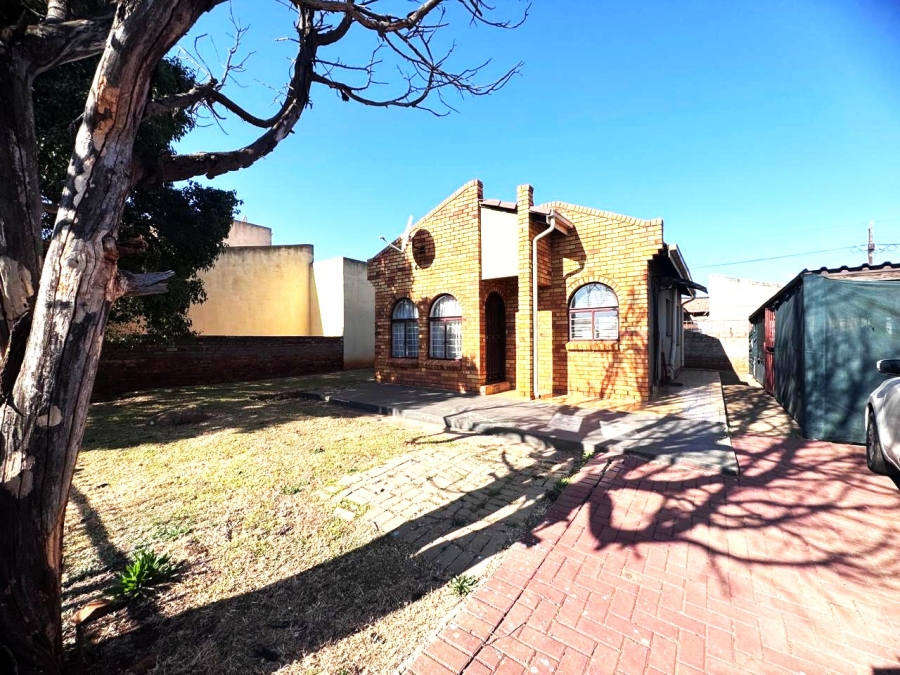 2 Bedroom Property for Sale in Vosloorus Gauteng