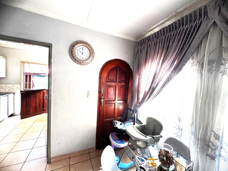 2 Bedroom Property for Sale in Vosloorus Gauteng