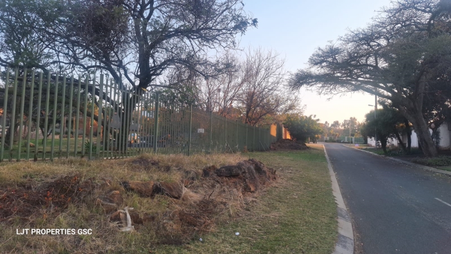 0 Bedroom Property for Sale in Ruimsig A H Gauteng