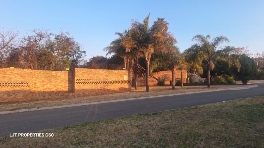 0 Bedroom Property for Sale in Ruimsig A H Gauteng
